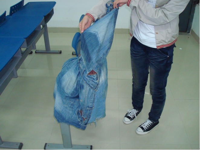 6号作品:环保服饰